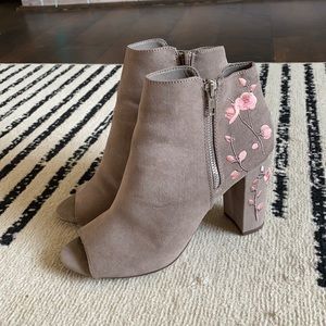 Embroidered peep-toe booties